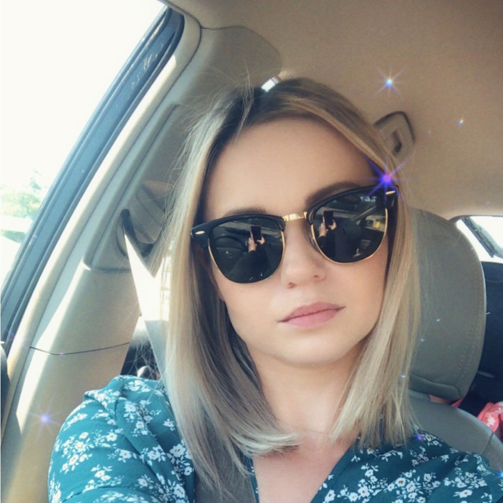 Meet your Posher, Jen